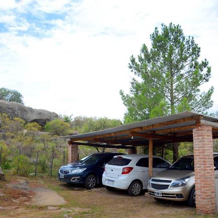 La Toma Complejo De Montana - Cabanas Y Habitaciones En Hosteria Mina Clavero Zewnętrze zdjęcie