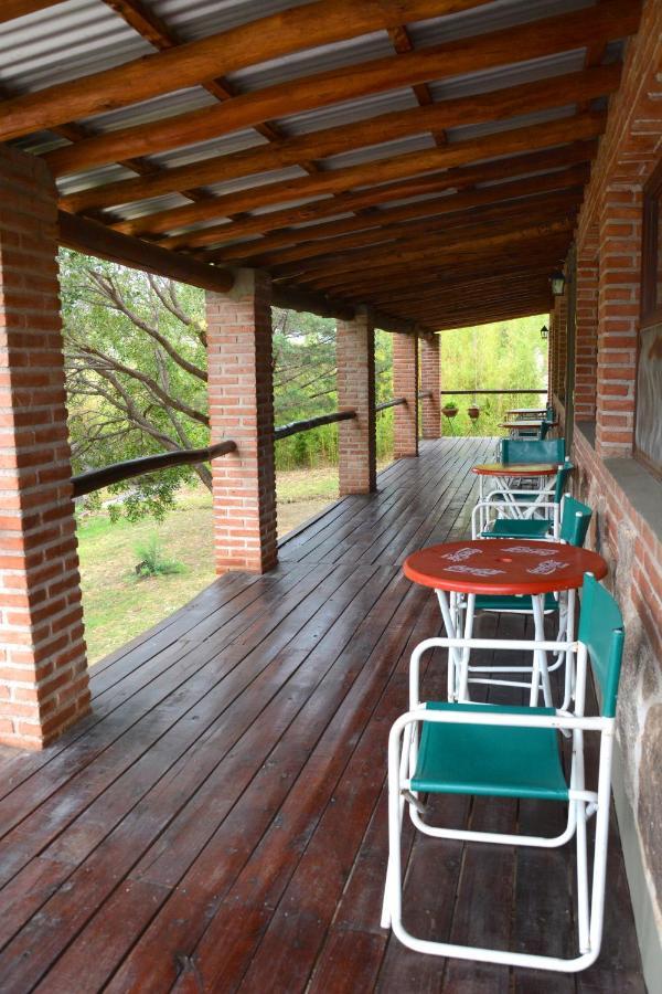 La Toma Complejo De Montana - Cabanas Y Habitaciones En Hosteria Mina Clavero Zewnętrze zdjęcie