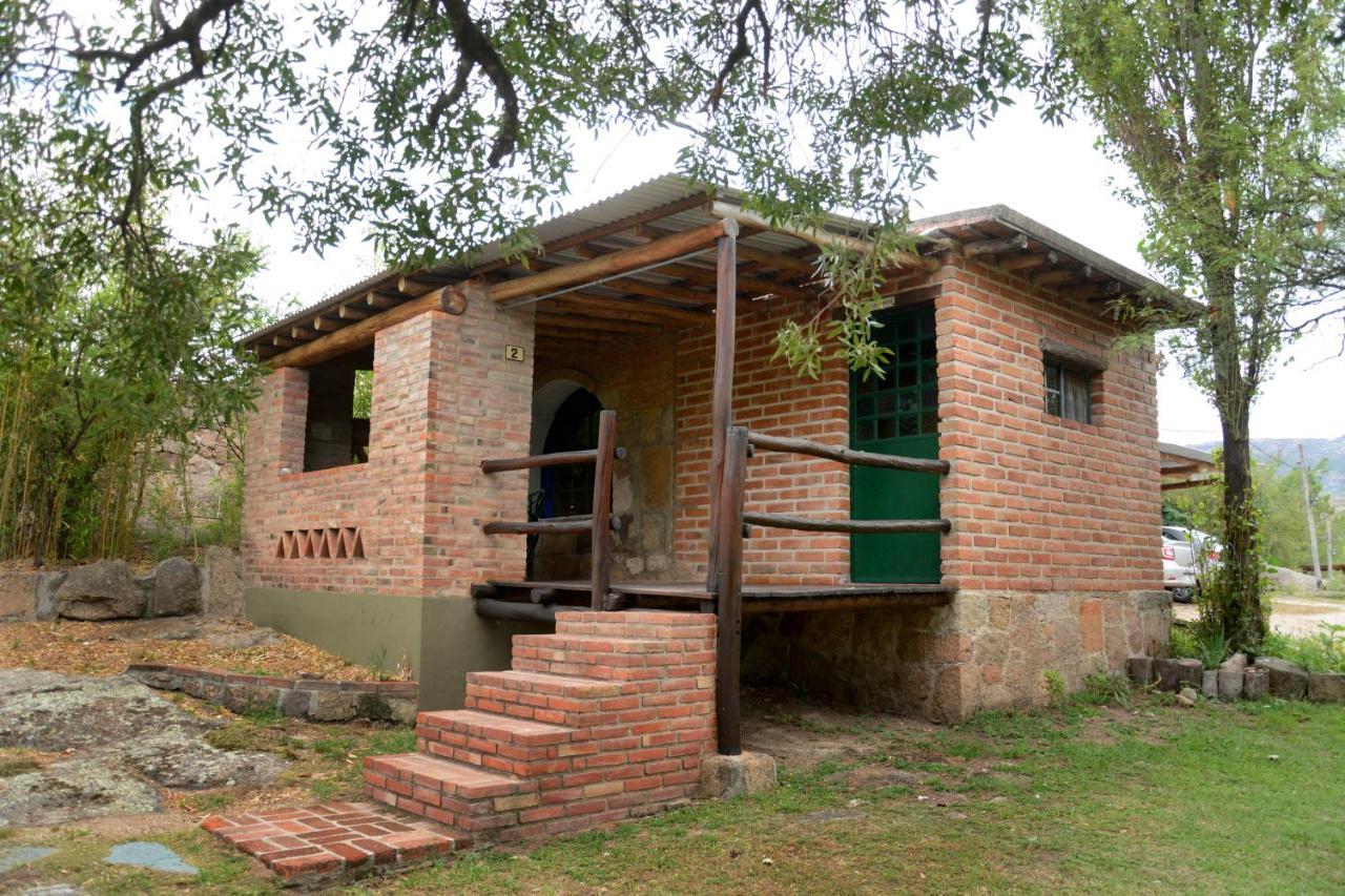 La Toma Complejo De Montana - Cabanas Y Habitaciones En Hosteria Mina Clavero Zewnętrze zdjęcie