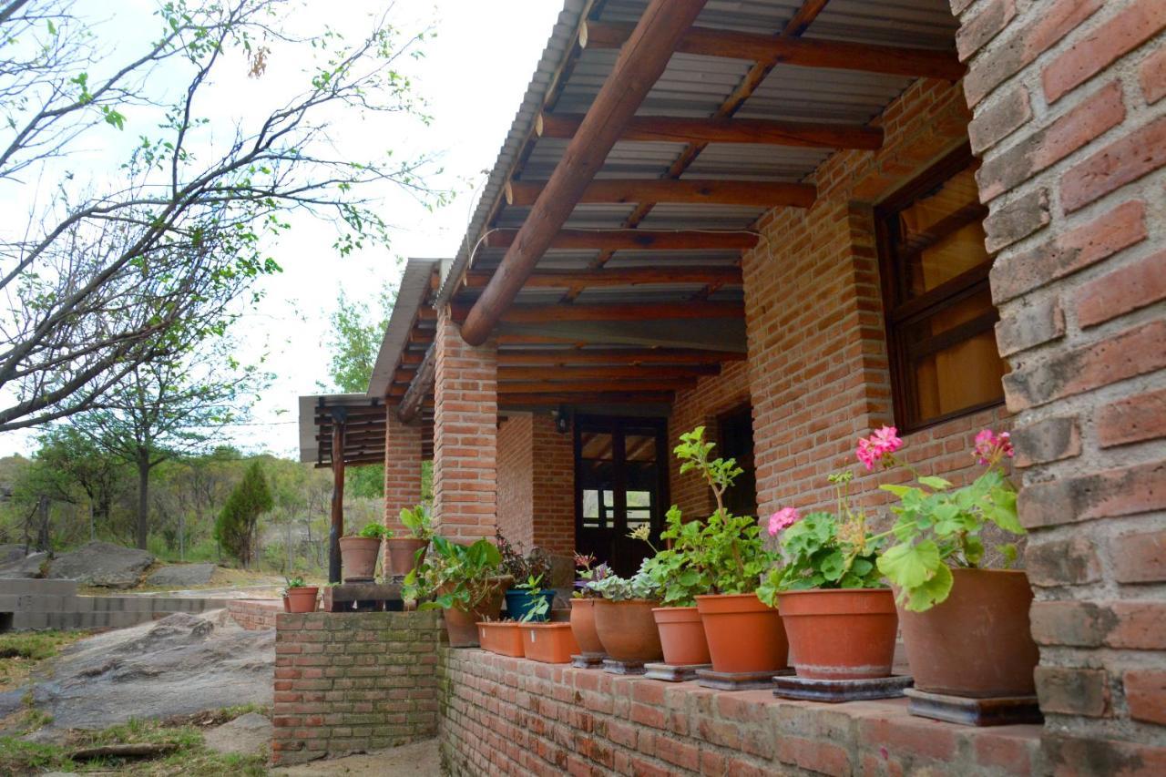 La Toma Complejo De Montana - Cabanas Y Habitaciones En Hosteria Mina Clavero Zewnętrze zdjęcie