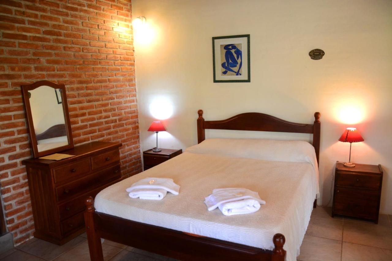 La Toma Complejo De Montana - Cabanas Y Habitaciones En Hosteria Mina Clavero Zewnętrze zdjęcie